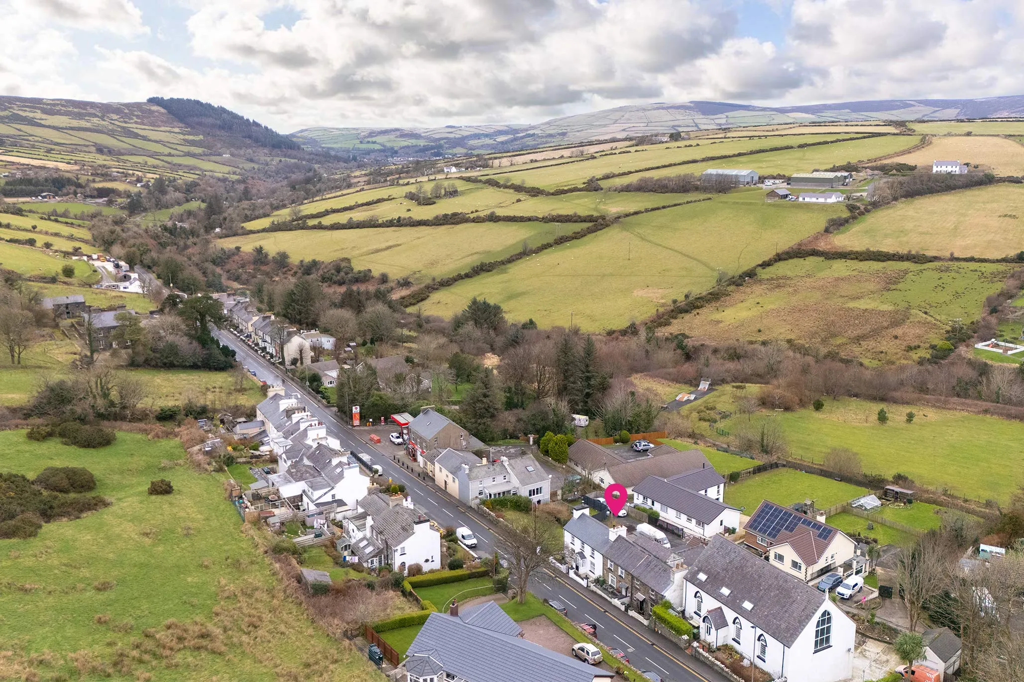 3 Chapel Row, Main Road, Foxdale. — Photo 4 of 5