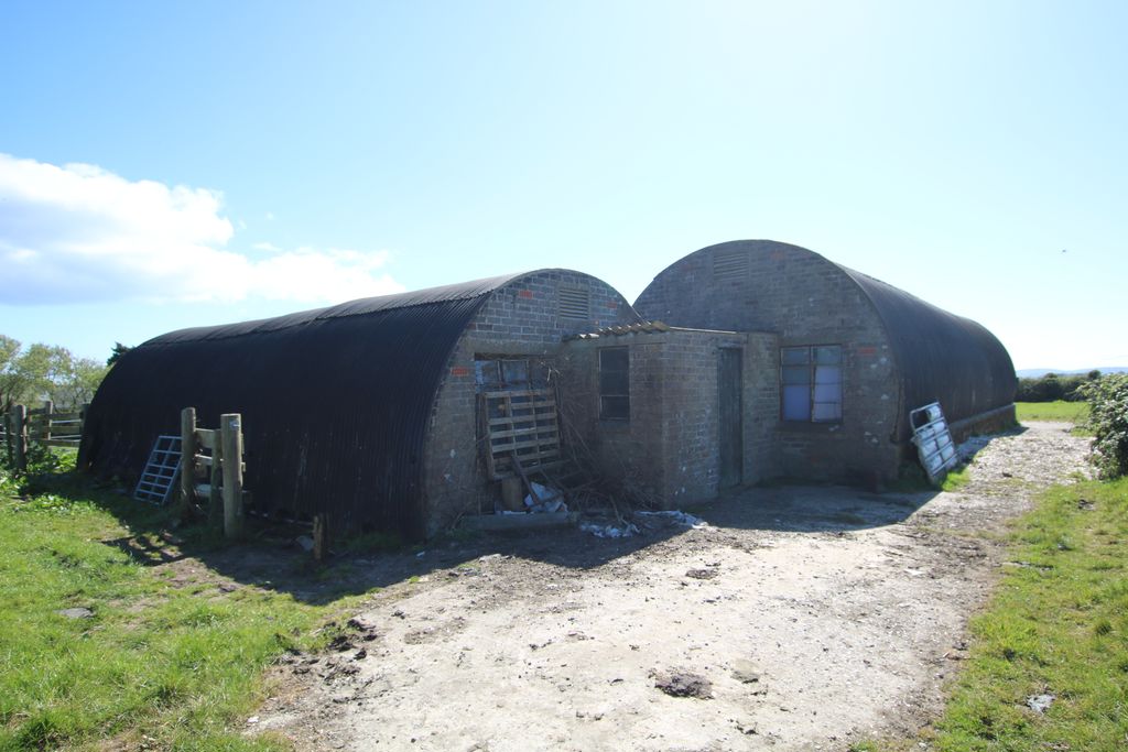 Wireless Station, Phildraw Road, Ballasalla IM9 3EH. — Photo 4 of 24
