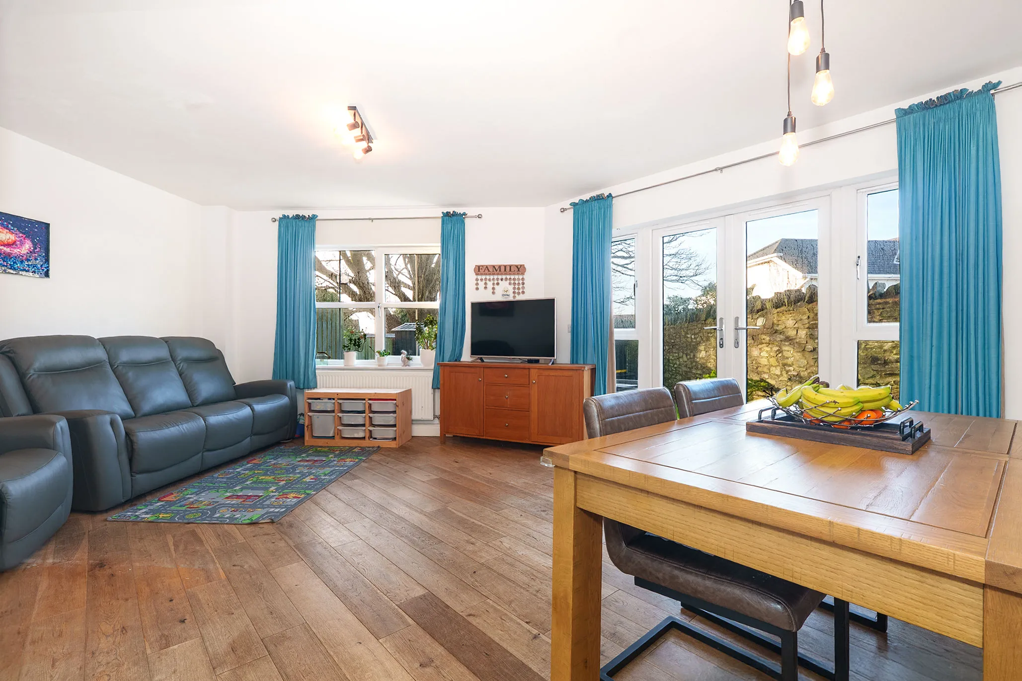 19 Convery Close, Onchan. — Photo 4 of 5