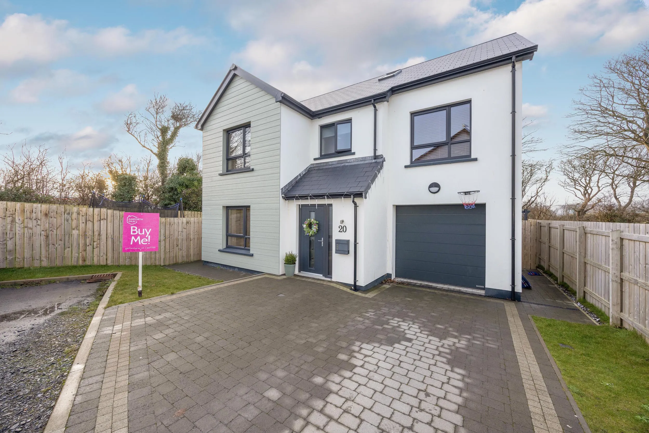 20 River Meadows, The Meadows, Castletown. — Photo 1 of 5