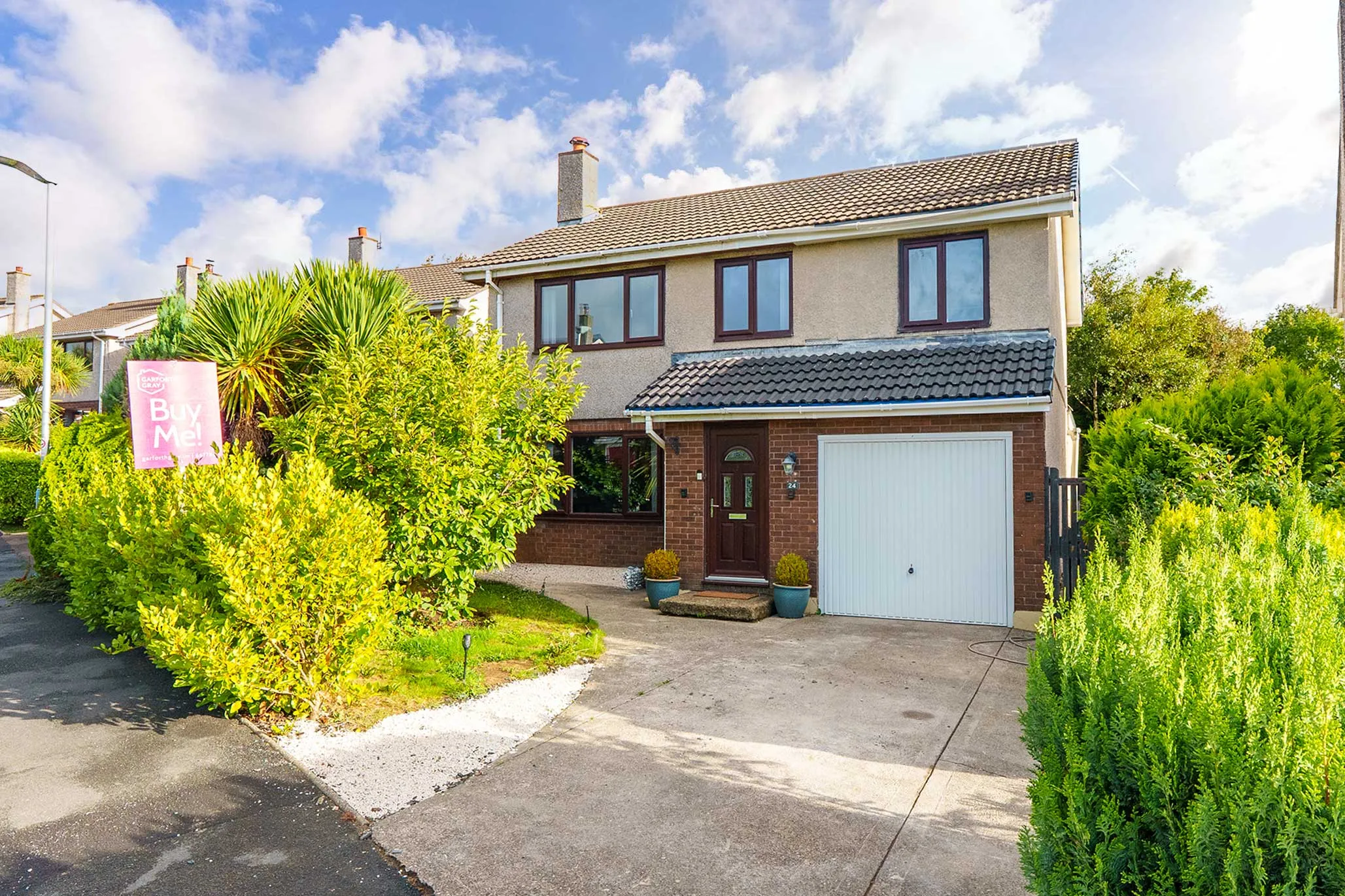 24 Harcroft Avenue, Saddlestone, Douglas. — Photo 1 of 5
