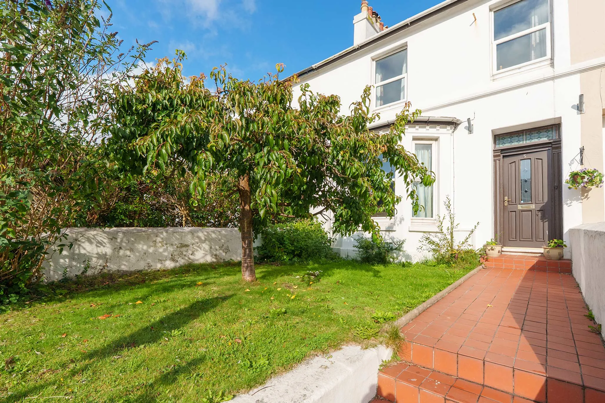5 Main Road, Onchan. — Photo 2 of 5