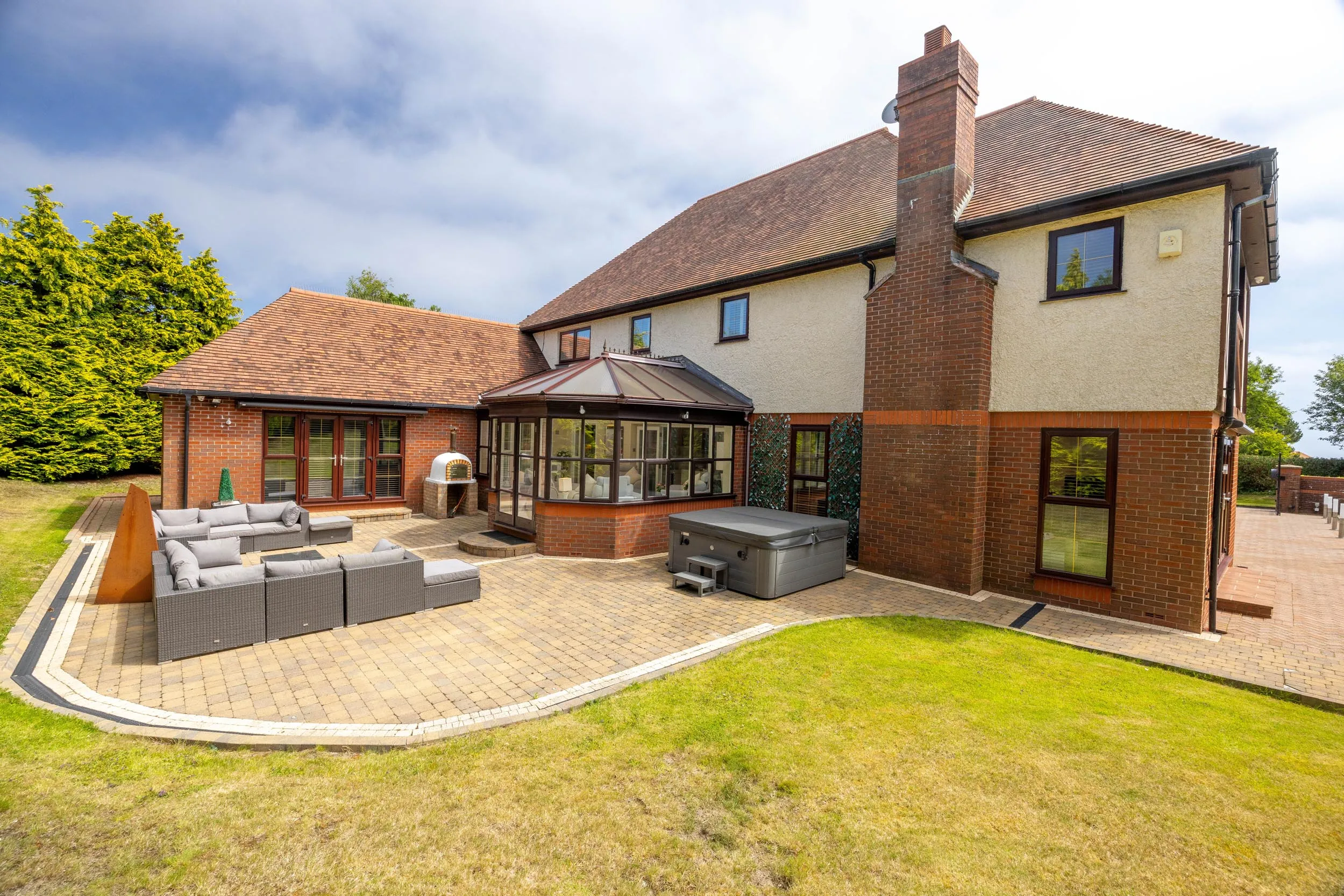Birchwood, 15 Montreux Court, Douglas. — Photo 4 of 5