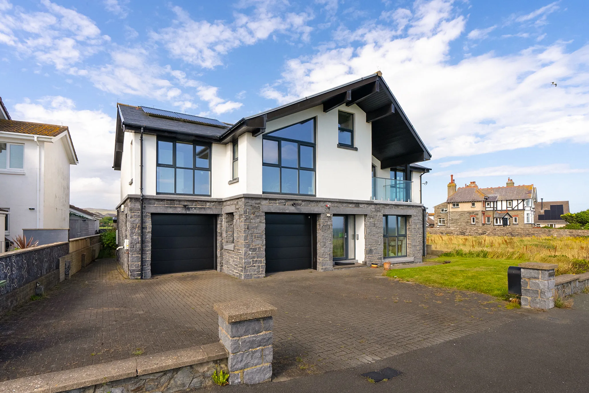 Fairways, Clifton Road, Port St Mary. — Photo 3 of 5