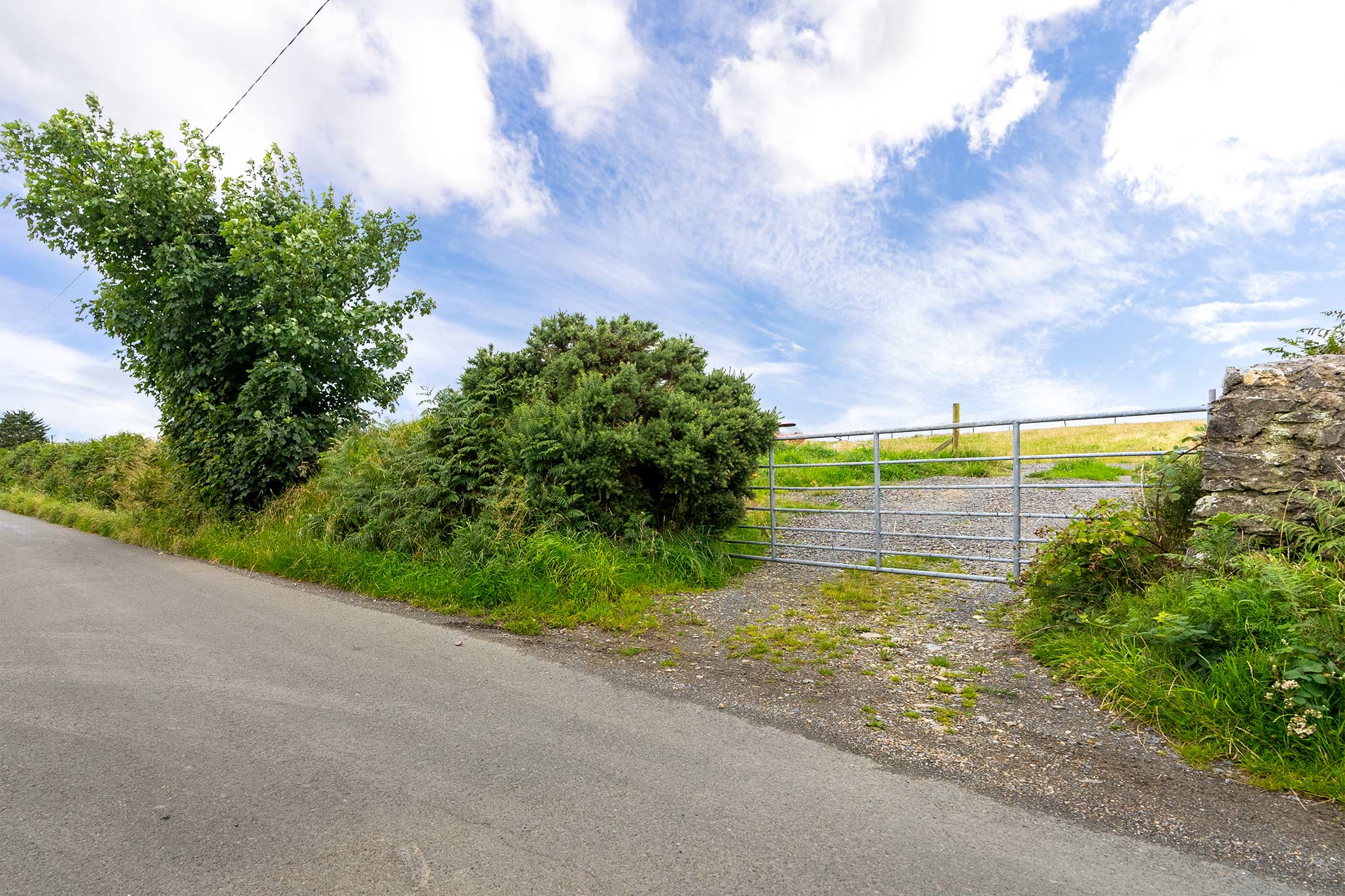 Land at the Garth, Field number 324067, Crosby. — Photo 3 of 5