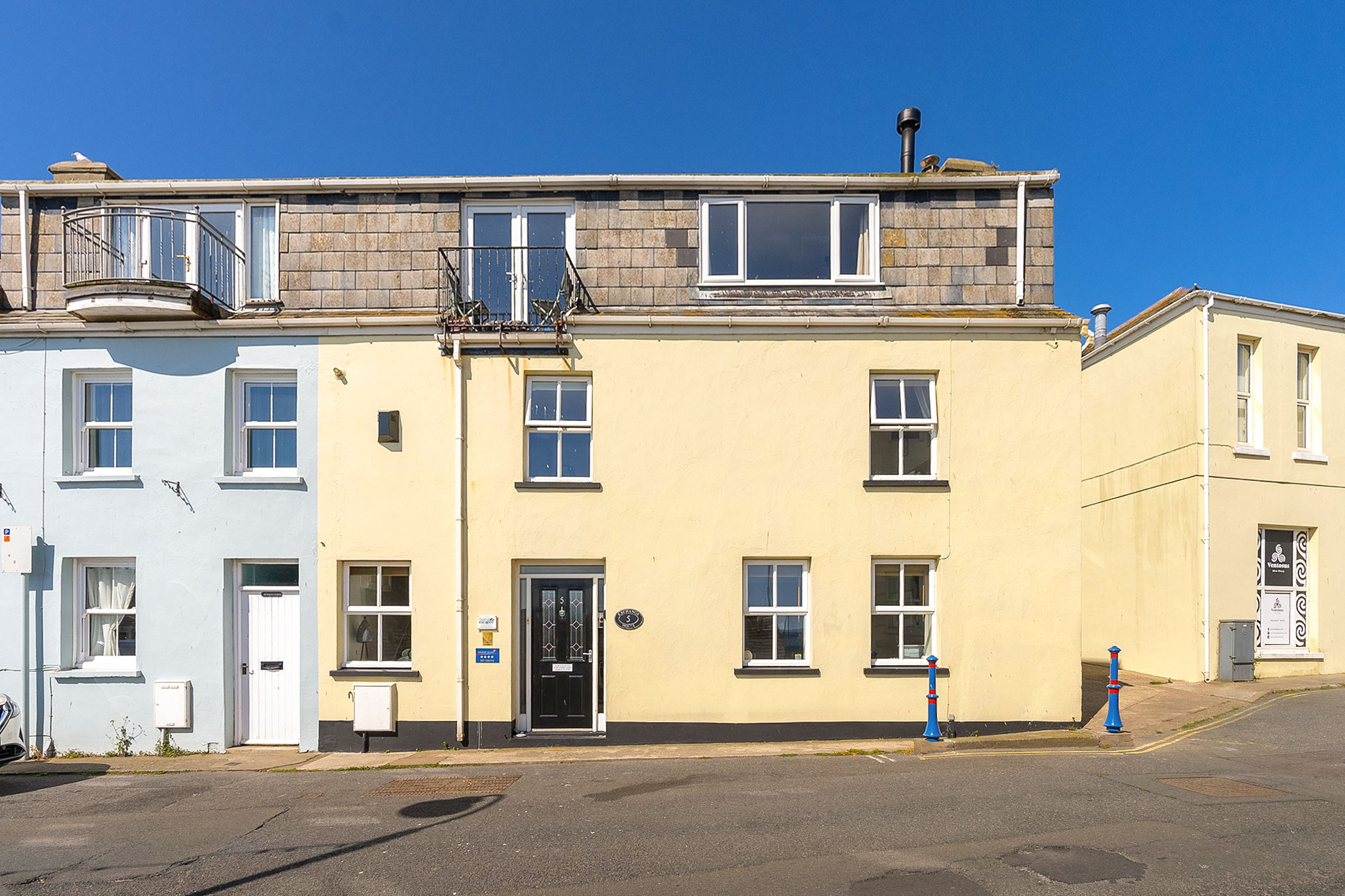 Exchange House, 5 Athol Street, Port St Mary. — Photo 1 of 5