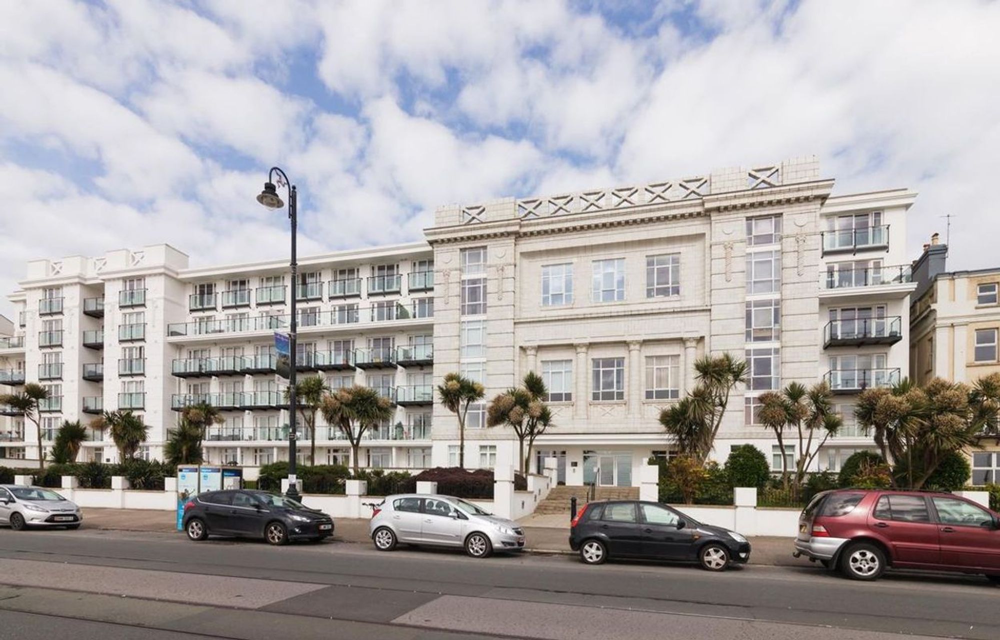 1 bed flat to rent in Spectrum Apartments, Central Promenade, Douglas, IM2. — Photo 1 of 3