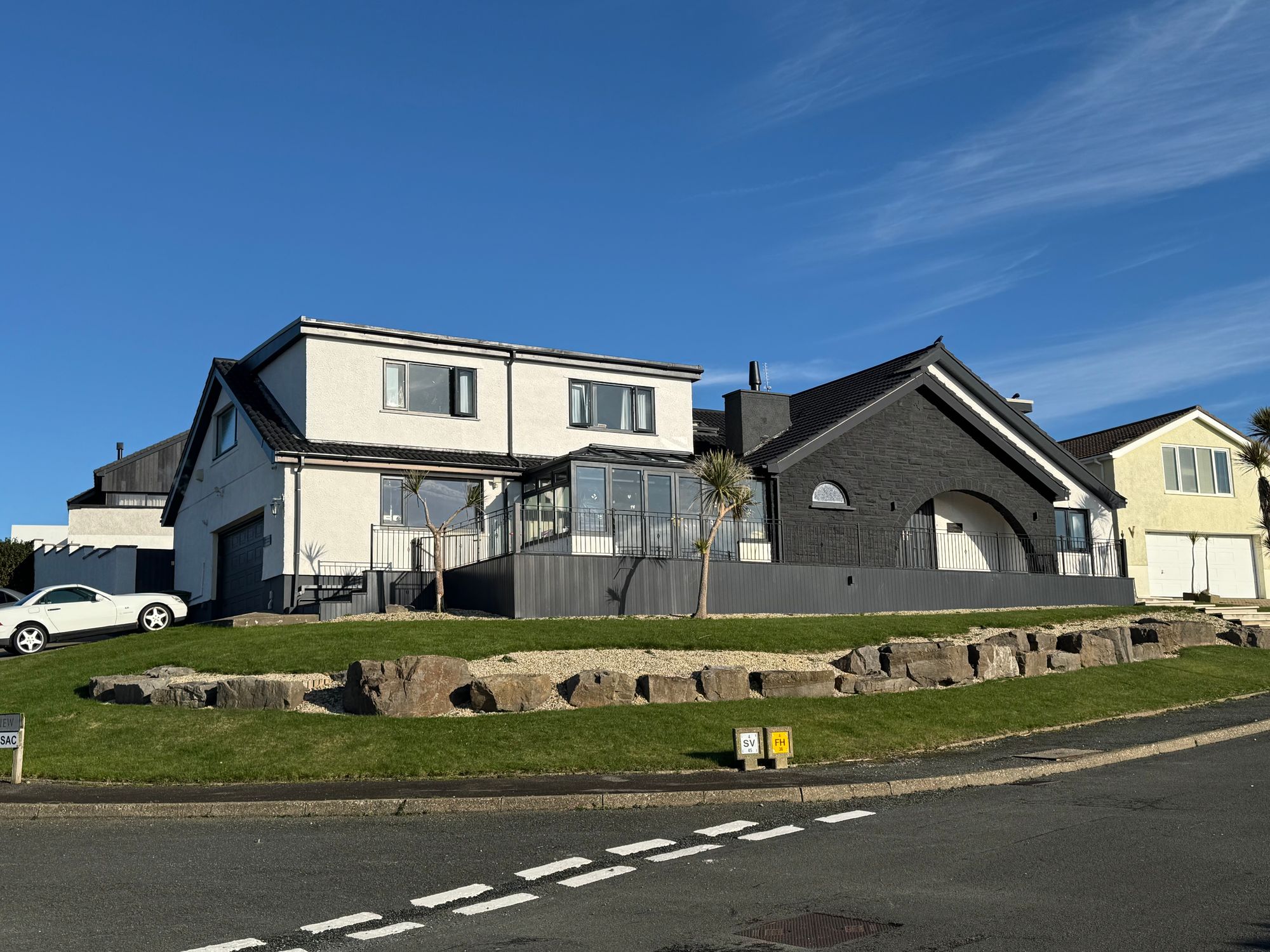 6 bed detached house for sale in Howe Road, Onchan, IM3. — Photo 1 of 3