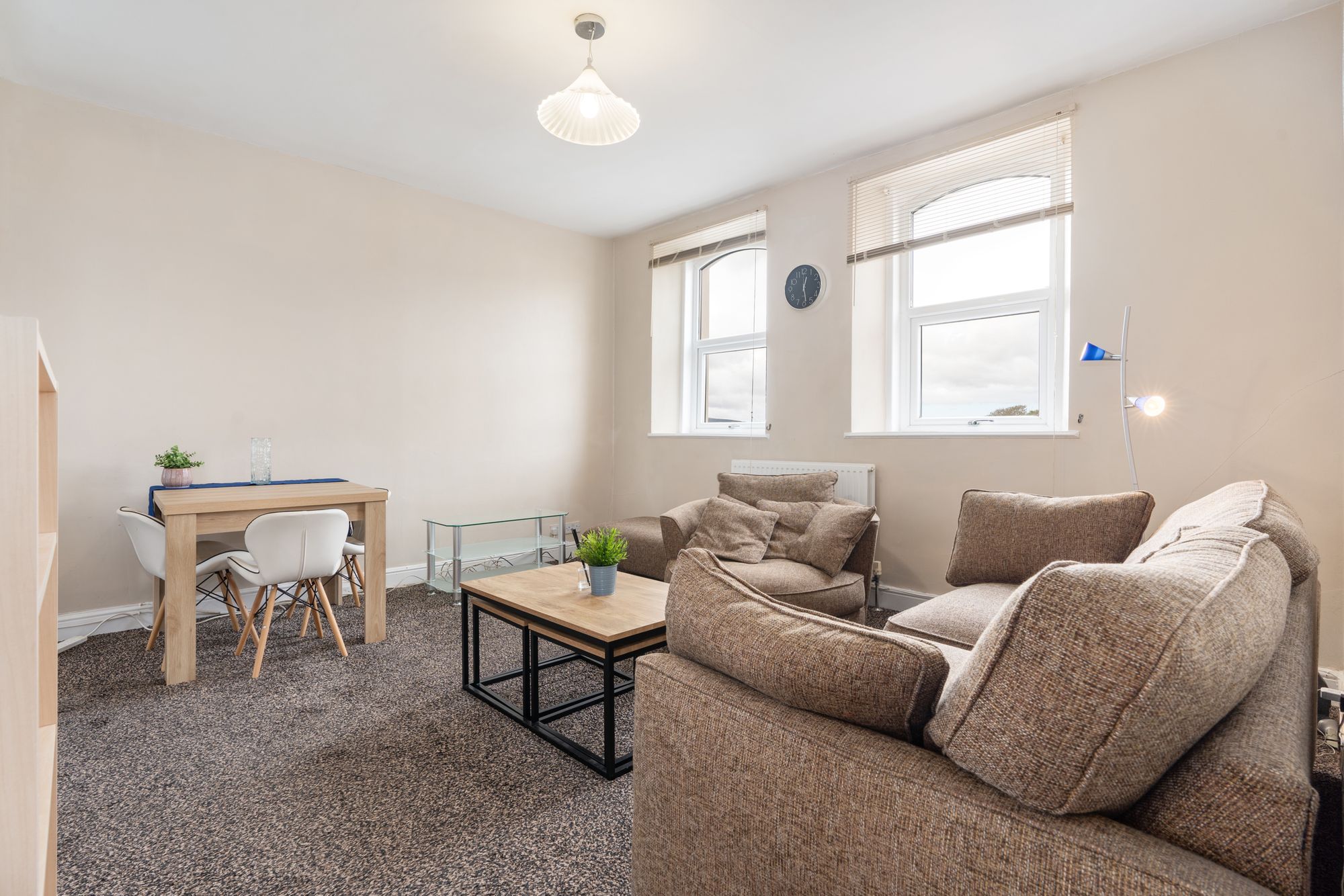 3 bed flat for sale in Demesne Road, Douglas, IM1. — Photo 3 of 3