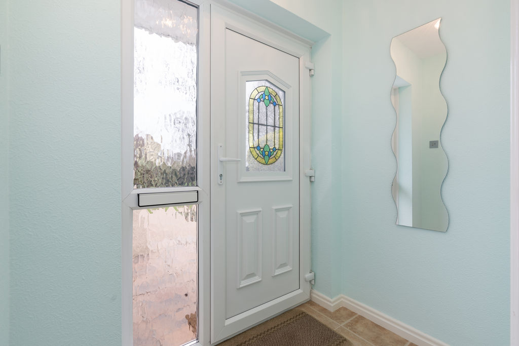 Flossmoor, 13 Thornhill Park, Ramsey IM8 3NA. — Photo 4 of 28