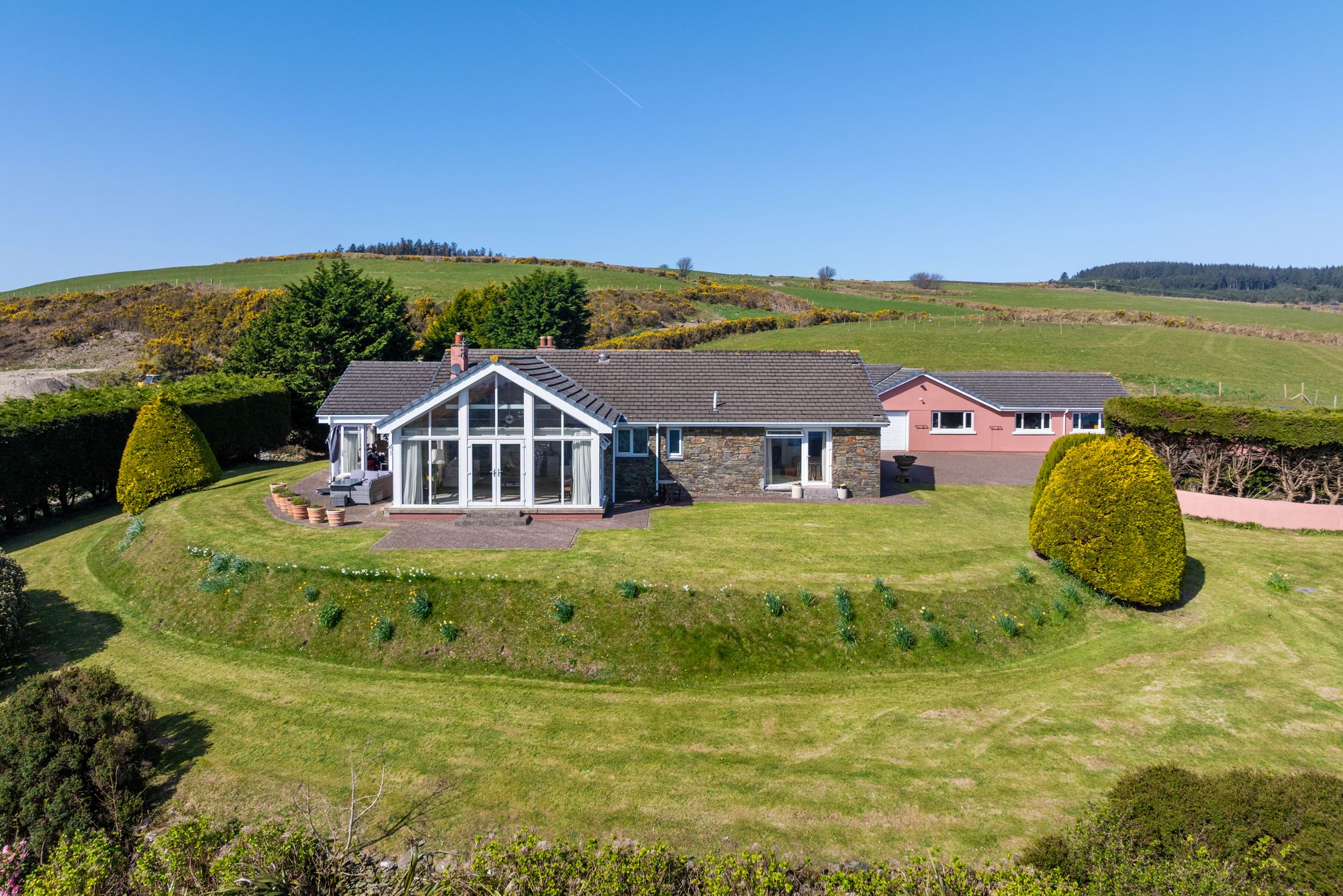 4 bed house for sale in Barroose Road, Baldrine, IM4. — Photo 1 of 3
